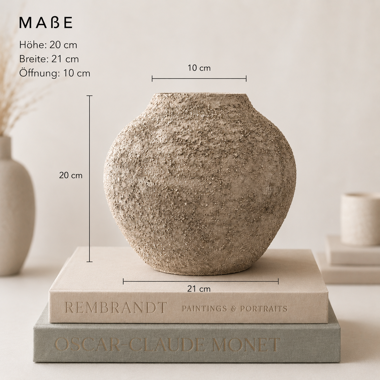 Hvenly Clay Vase