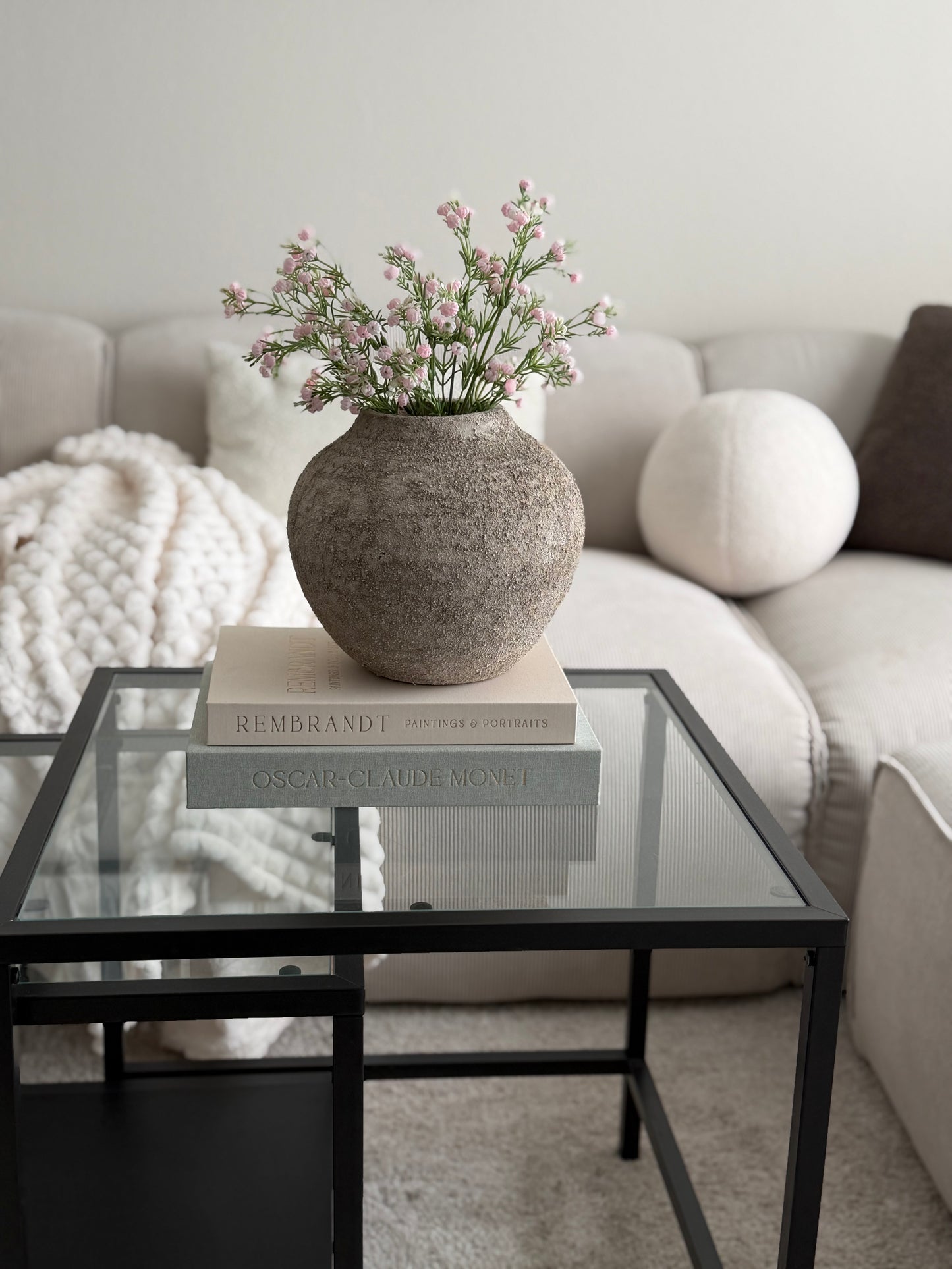 Hvenly Clay Vase